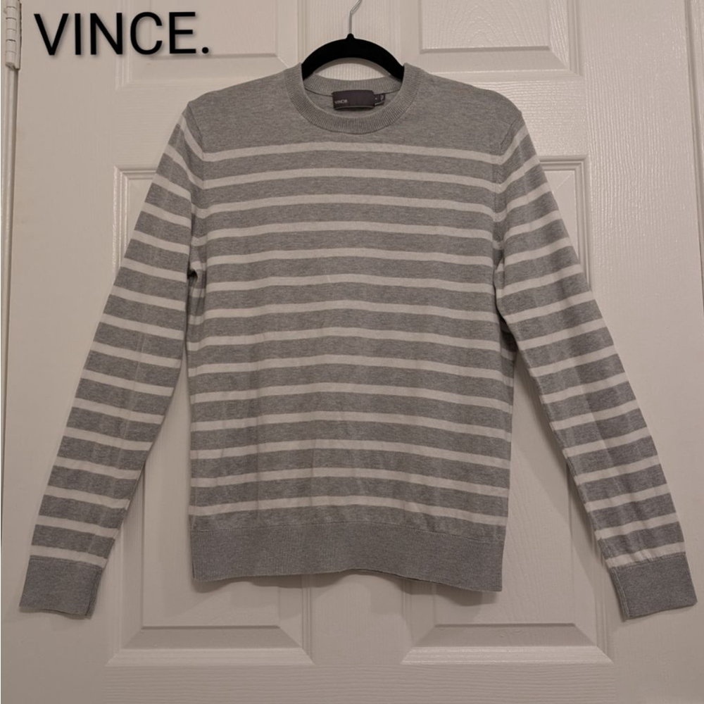 Women's Vince. Gray White Striped Crewneck Sweater S